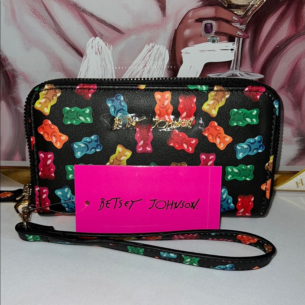 Betsey Johnson Black Gummy Bear Clutch Wristlet - Picture 13 of 17